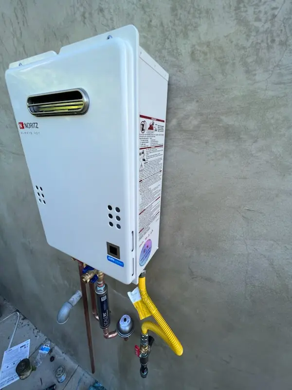 Tankless water heater installation for Rogers homes